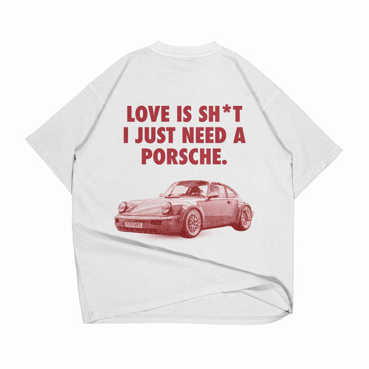 PLAYERA OVERSIZE “LOVE IS SH*T”